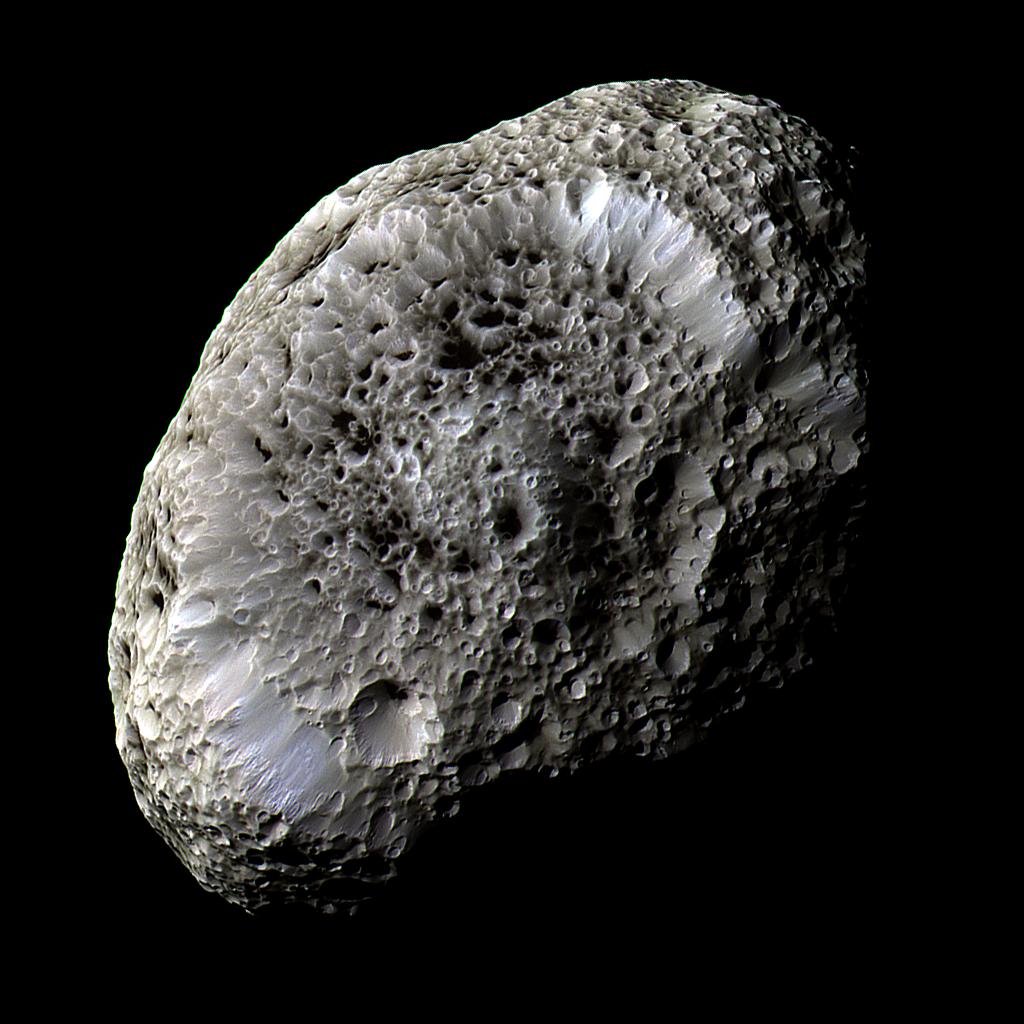 hyperion3_cassini_1024